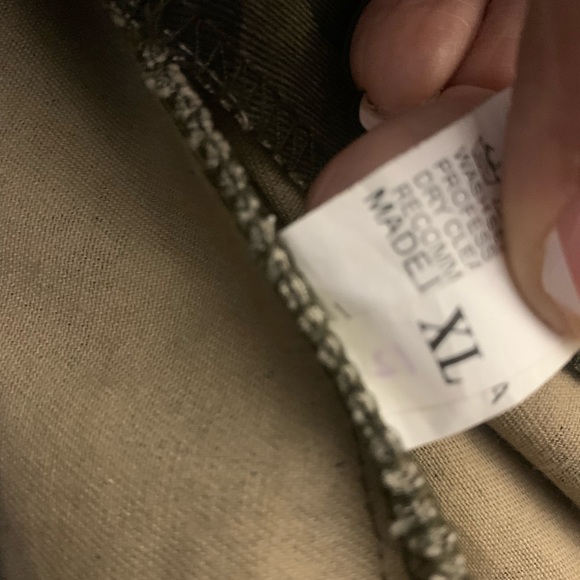 Women’s jacket - Picture 7 of 10